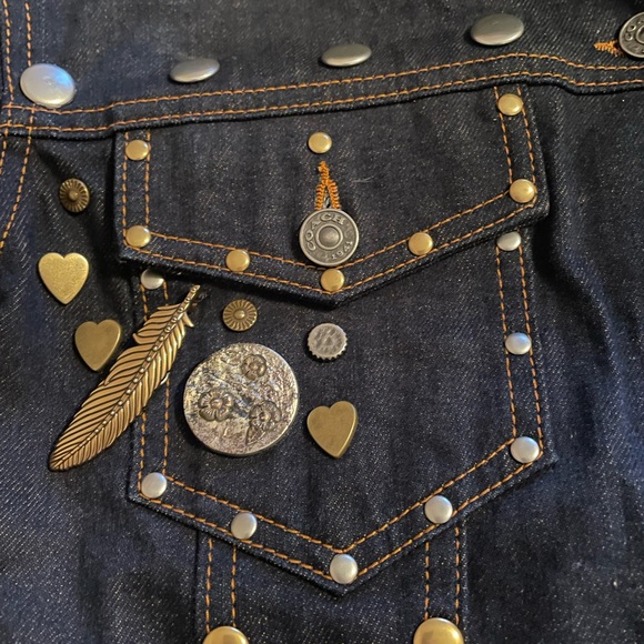 Coach Denim Shearling Embellished Jacket, NWOT. Size 6. - Picture 6 of 14